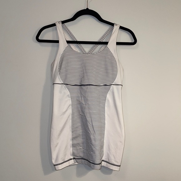 black and white lululemon tank top - Picture 1 of 5